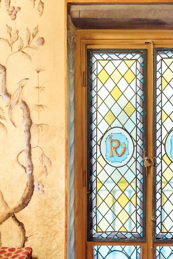 Renaissance Apartment In Historic Building With Duomo Views Florence