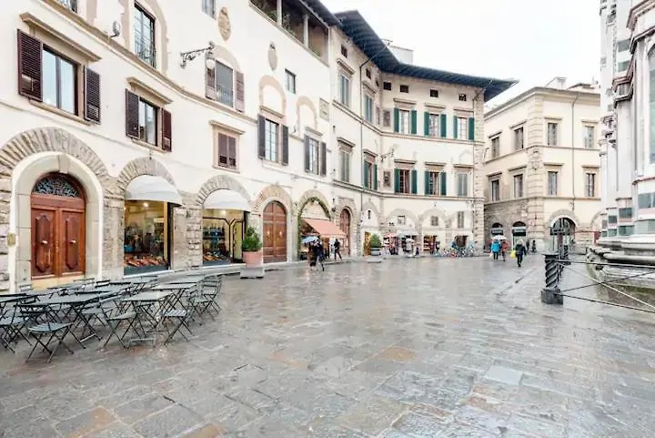 Renaissance Apartment In Historic Building With Duomo Views Florence 0*,  Italy